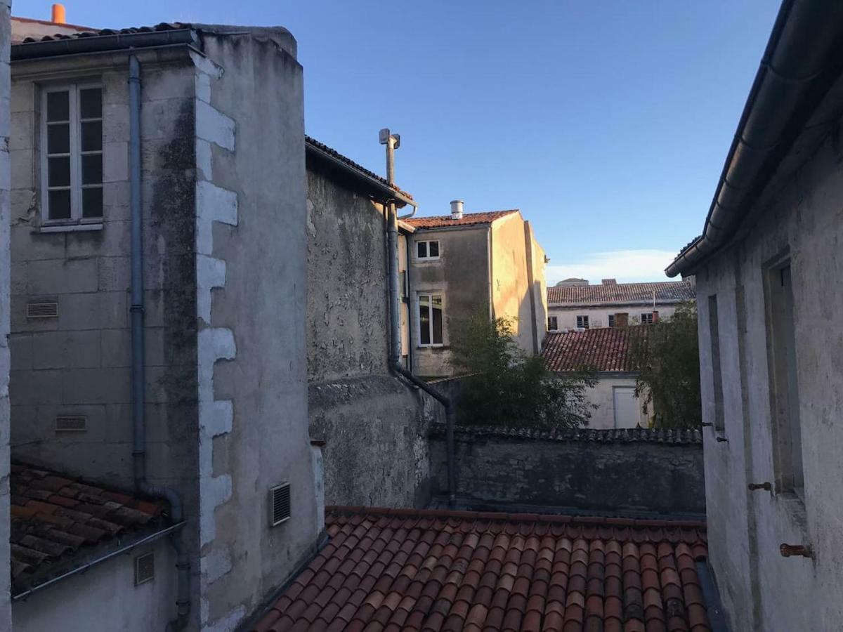 Appart Calme & Moderne Au Coeur De La Ville + Wifi La Rochelle  Exterior photo